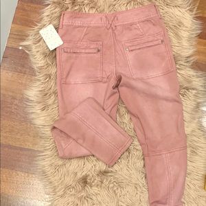 FREE PEOPLE JEANS 👖 SIZE 25